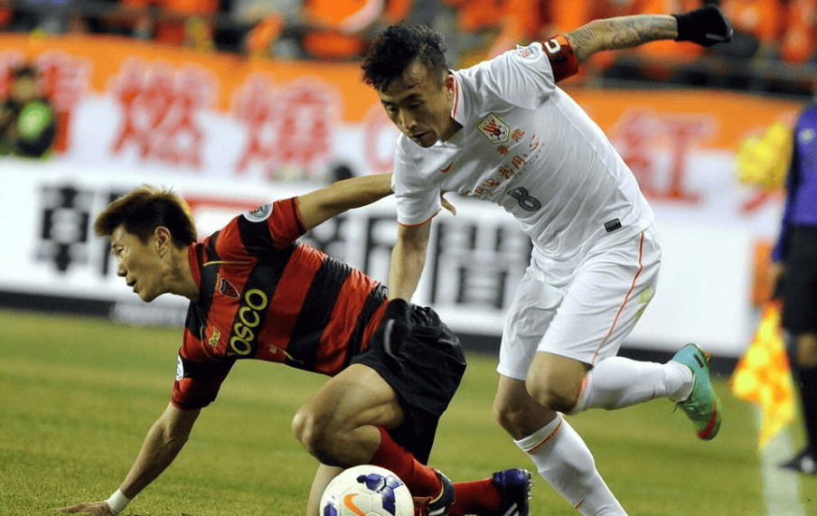 九游APP-德罗巴与90激战中国队分钟,战术调整胜负难料!,哈兰德焦点对战气势如虹延续的简单介绍-九游APP