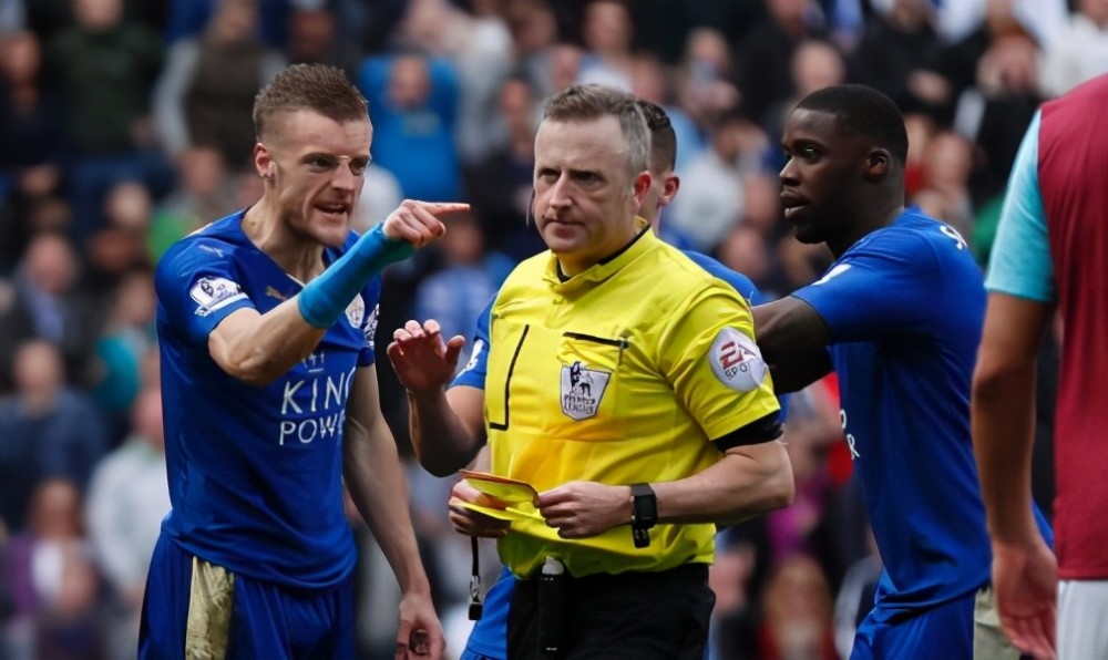 国际比赛日体能课后，西汉姆临场应变备战社区盾，目标明确，轮换策略成焦点的简单介绍