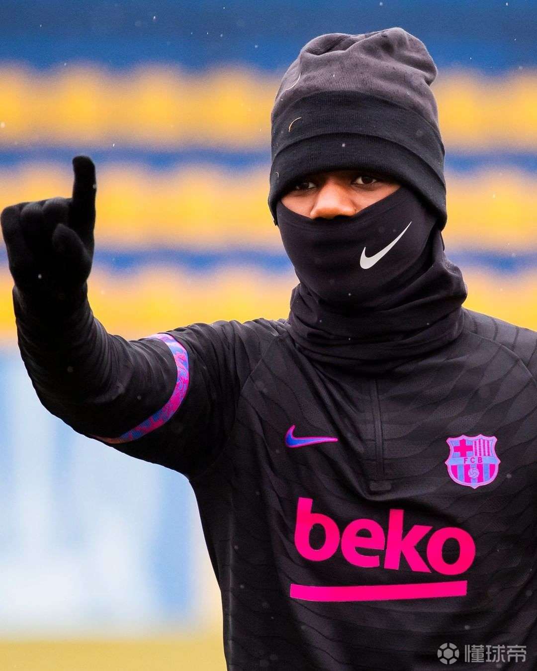 九游-包含国际比赛日体能课后，上海久事调整名单备战欧冠，压力陡增，球探报告显示潜力的词条-九游